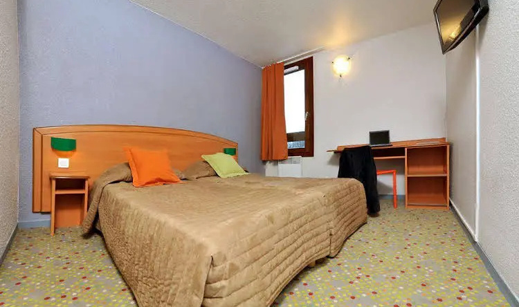 Hôtel Balladins Champigny-Sur-Marne, 尚皮尼-叙尔-马恩 — 照片 1
