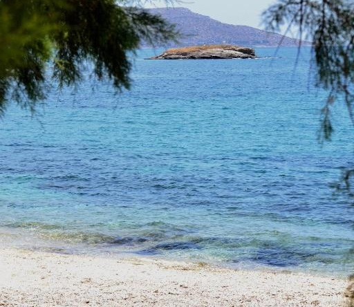 Beach House Set In A Beautiful Bay, Меточи — фото 1
