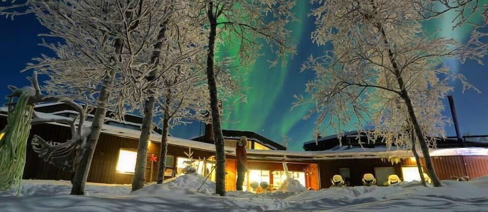 Máttaráhkká Northern Lights Lodge, 基律纳 — 照片 1