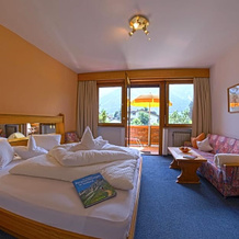 Garni - Hotel Rinner Julia, 拉切斯 — 照片 3