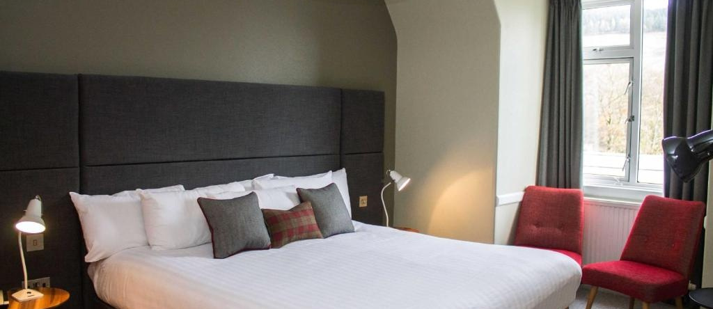 Peebles Hydro Hotel, Eddleston — photo 1