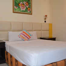 Kencana Dewi 2 Hotel, 波诺罗戈 — 照片 5