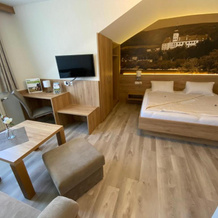 Privatzimmer & Ferienwohnungen Leeb, 多瑙河畔伊布斯 — 照片 2