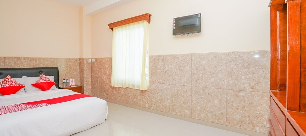 "Graha Sakinah Syariah 4 By Oyo Rooms", Sidoarjo — photo 1