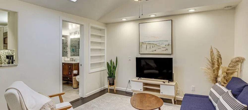 2 Mi to Ocean: Pet-friendly Imperial Beach Retreat, 因皮里尔比奇 — 照片 1