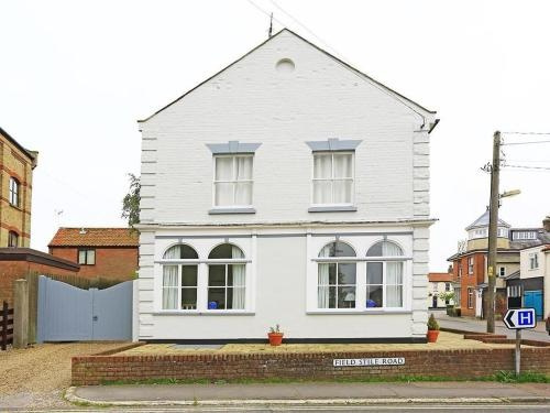 Holiday Home High Street 3, 绍斯沃尔德 — 照片 1
