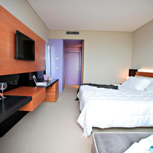 Cosmopolitan Hotel, Чивитанова-Марке — фото 4
