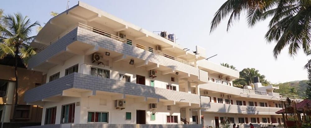 Sea Princess Beach Resort, Dapoli — photo 1