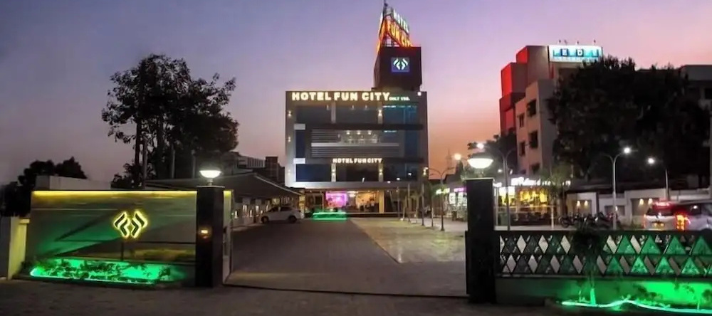 Hotel Fun City, Кабилпор — фото 1