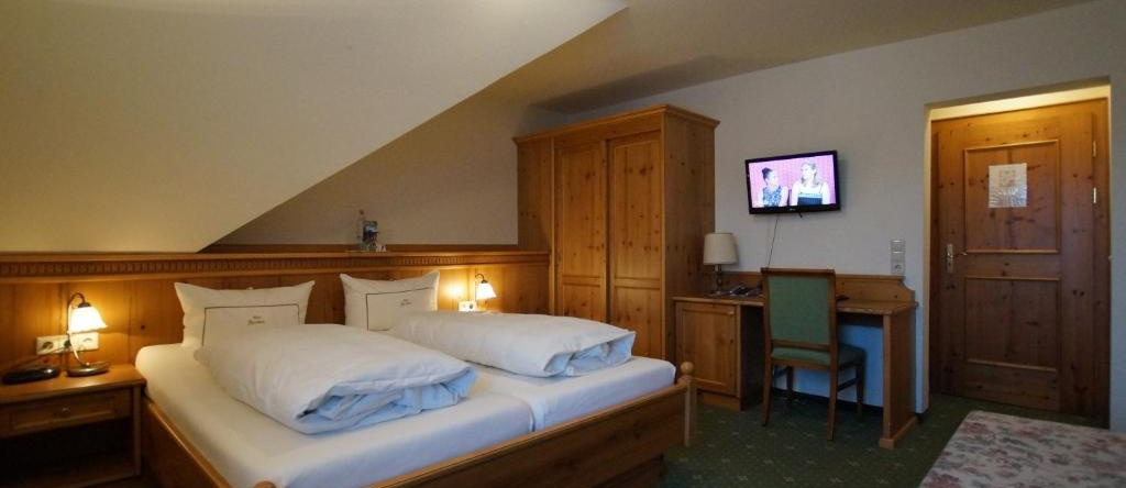 Hotel Gasthof Jägerhaus, Sankt Peter — photo 1