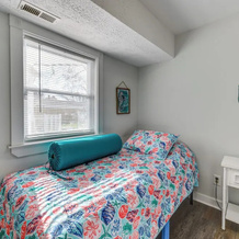 Adorable Cottage: Fire Pit, Walk to Colonial Beach, Colonial Beach — photo 4