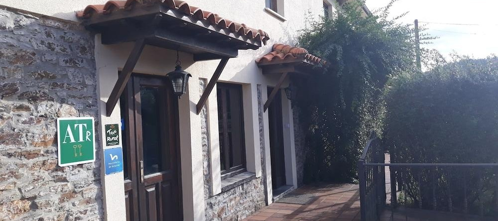 Apartamentos Rurales La Caramba, 库迪列罗 — 照片 1