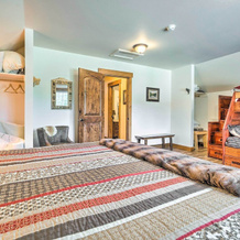 Ronald Home W/ Direct Cle Elum Lake Access!, Истон — фото 2