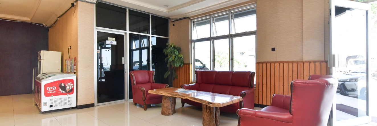 Reddoorz Plus @ Hotel Pantai Timor, Купанг — фото 1