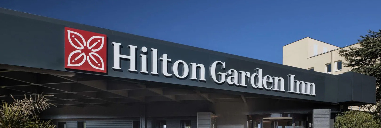 Hilton Garden Inn Marseille Provence Airport, Витроль — фото 1
