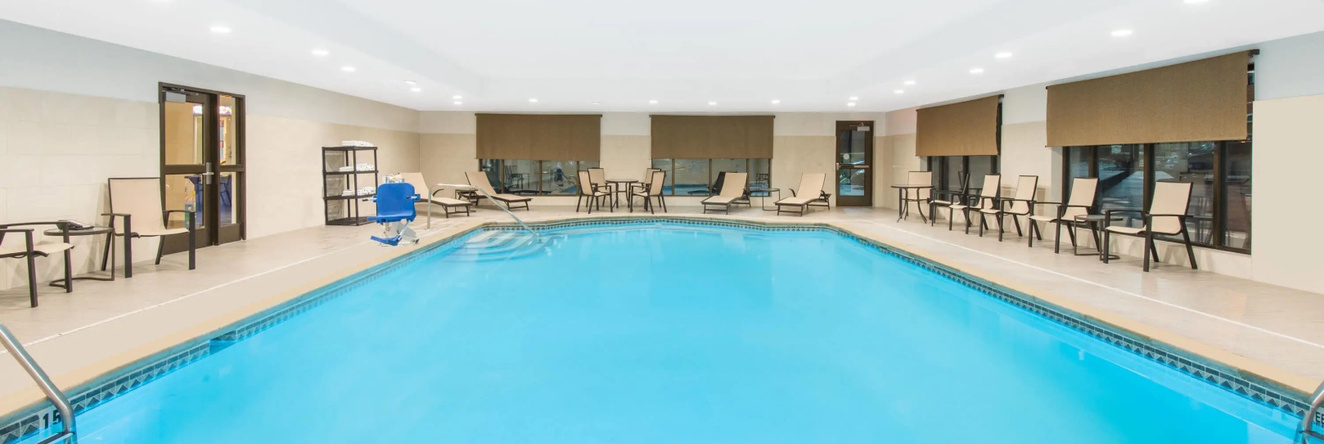 Wingate By Wyndham Niagara Falls, 尼亚加拉瀑布城 — 照片 1
