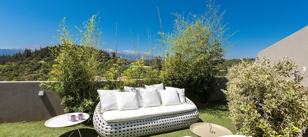 Villa Blanche By Elea Luxury Villas, Кокинон-Хорион — фото 1
