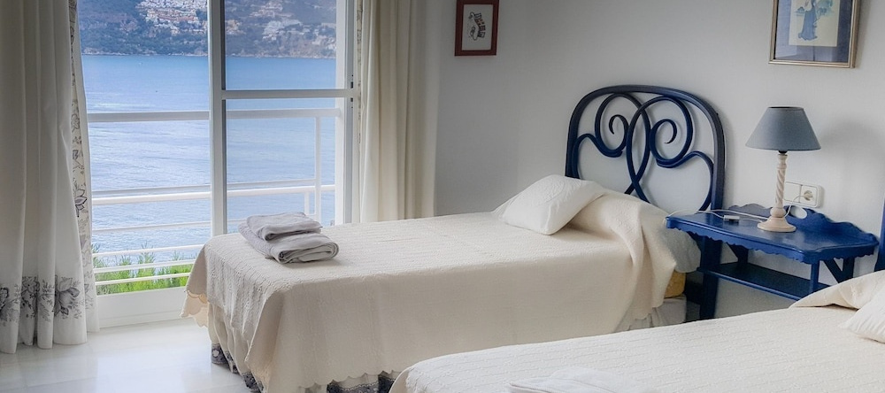 Chezmoihomes Villa el Horizonte, 阿尔穆涅卡尔 — 照片 1
