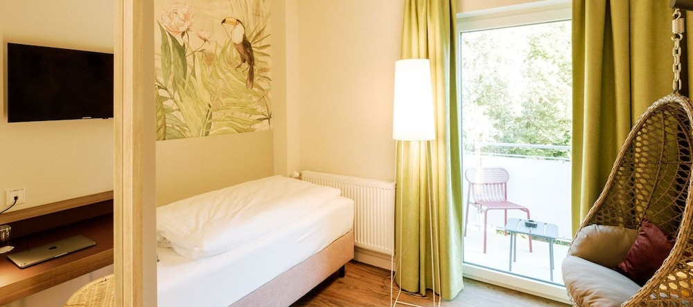 Hotel am Zoo GmbH & Co KG, 诺因基兴 — 照片 1