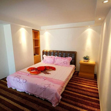 Holiday Bay Fashion Hotel, 日照 — 照片 2