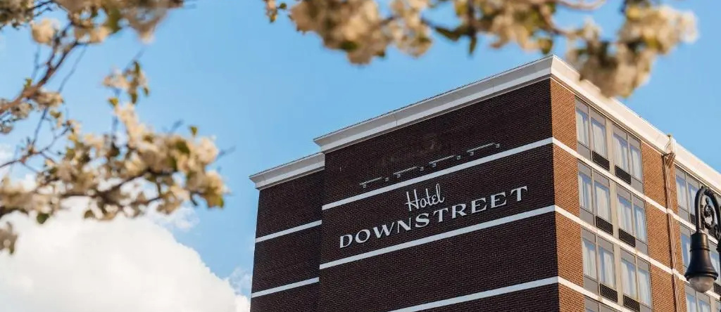 Hotel Downstreet, an Ascend Collection Hotel, 北亚当斯 — 照片 1