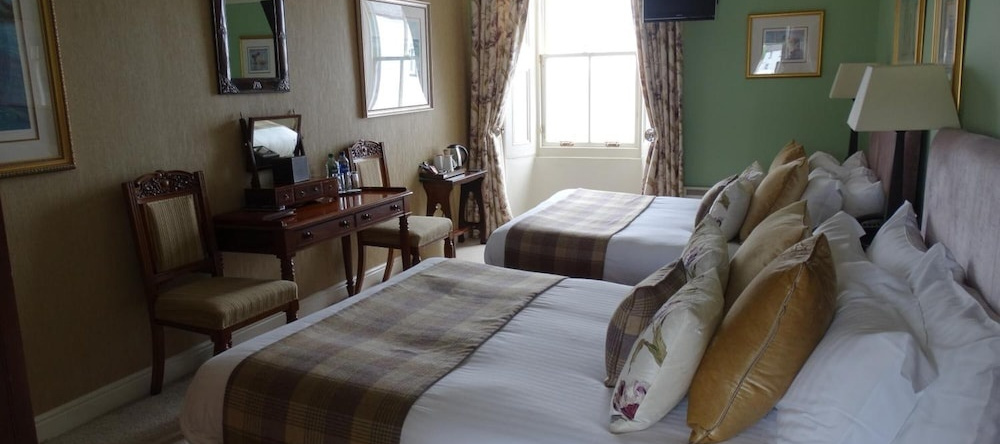 Port Charlotte Hotel, Islay Island — photo 1