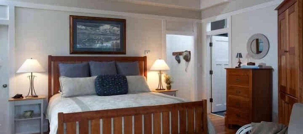 Cape Watch Cottage 4 Bedroom Holiday Home By Bald Head Island, Bald Head Island — photo 1