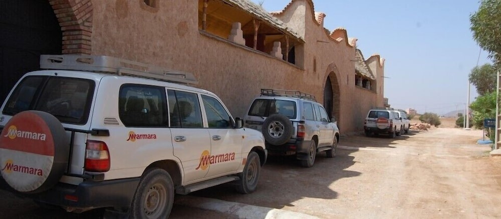 Well Center Riad Auberge Assounfou, 提兹尼特 — 照片 1