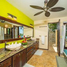 Villa Bougainvillea - Playa Flamingo - 3 Bedroom, 火烈鸟海滩 — 照片 2