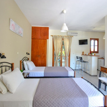 Stefanos Studios, Lakithra — photo 5