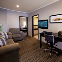 DoubleTree by Hilton Claremont, Claremont — photo 3