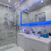 Executive Central Self Contained Flat by CozyNest, Reading — photo 5
