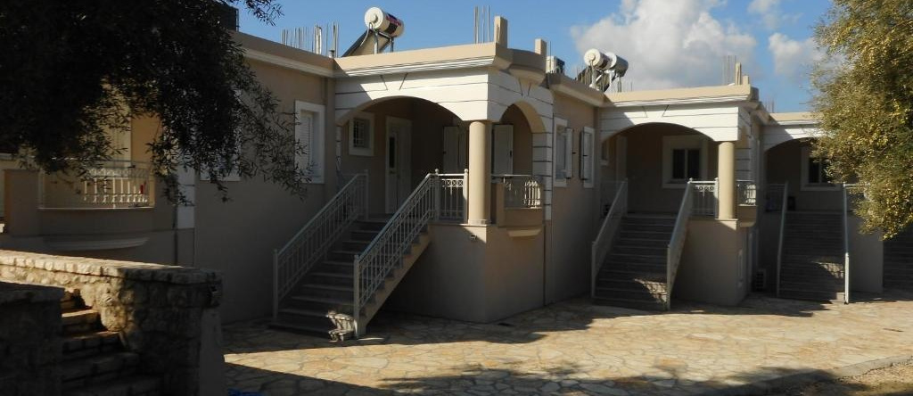 Kanellos luxury apartments, 帕莱罗斯 — 照片 1