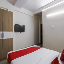 Oyo 39435 Zion Inn, Вапи — фото 3