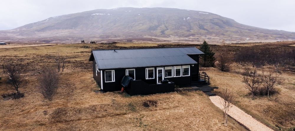 Golden Circle Luxury Cottages, Брэдратунга — фото 1