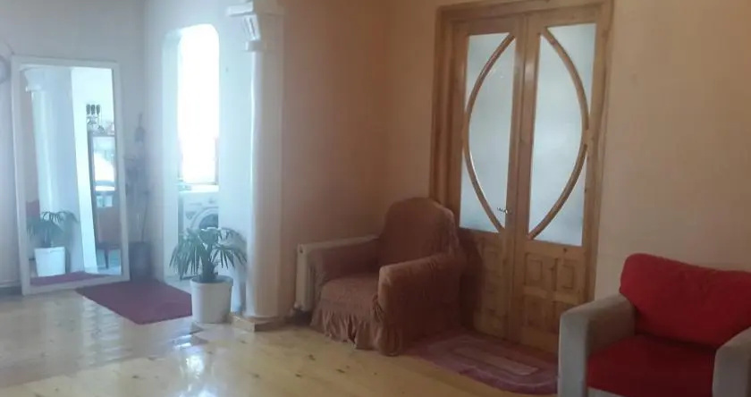 Gios Guest House, Боржоми — фото 1