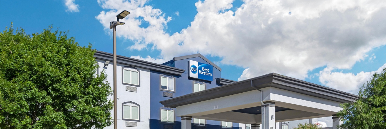 Best Western South Plains Inn & Suites, Левелленд — фото 1