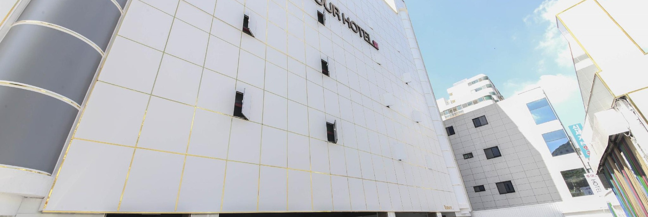 Tour Hotel, Gimhae — photo 1