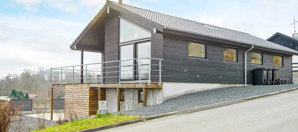 Luxurious Holiday Home in Aabenraa Near Sea, Aabenraa — photo 1