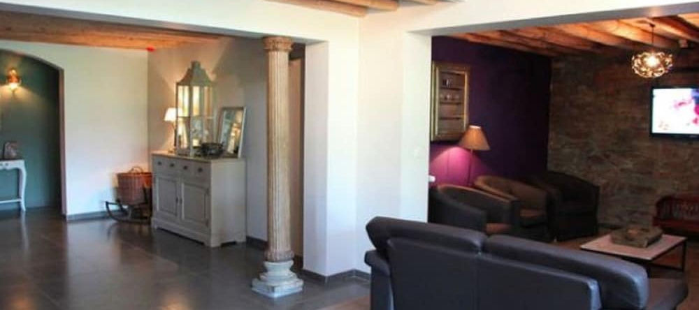 Spacious Holiday Home in Marche-en-famenne With Pool, Marche-en-Famenne — photo 1