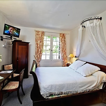 LOGIS Auberge de l'Etang Bleu, 马勒伊昂佩里戈尔 — 照片 4