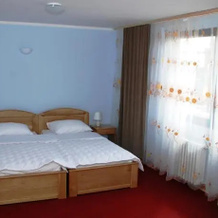 Motel Uzelac, 鲁马 — 照片 2