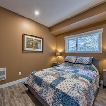Semi-lakefront Luxury Blind Bay - Spring Specials! 2 Bedroom Cottage by RedAwning, 布莱恩德湾 — 照片 4