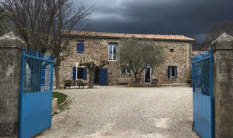 Domaine de Mont Redon, 奥尔梅-维勒坎 — 照片 1
