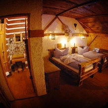 Středověký hotel Dětenice, 杰特尼采 — 照片 4