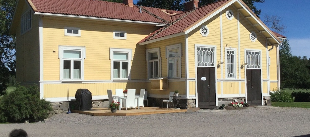 Soukaisten Rustholli, Rauma — photo 1