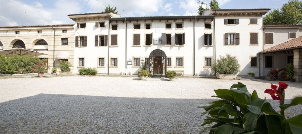 Residenza d'Epoca Posta Vecia, 科洛尼奥拉伊科利 — 照片 1
