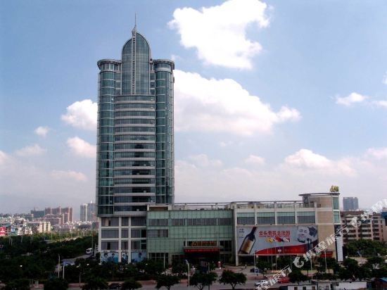 Rosun International Hotel, Лунъянь — фото 1