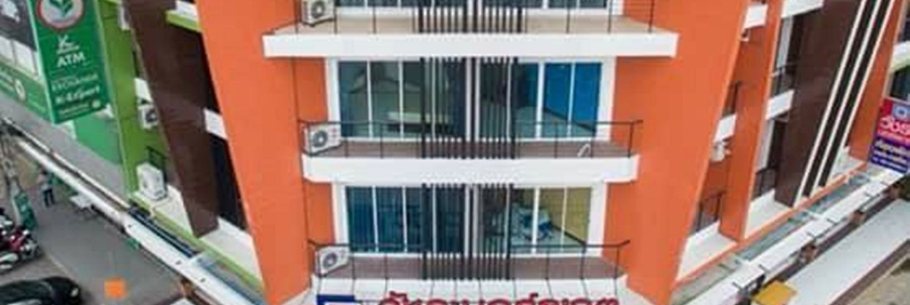 Vatchara Northgate Hotel, Накхонсаван — фото 1