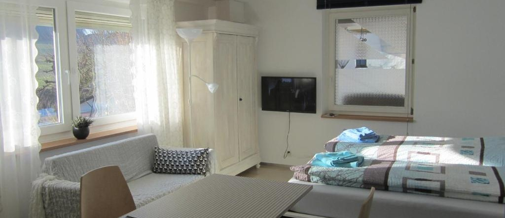 BnB Mönthal im Jurapark, 赫尔施泰因 — 照片 1